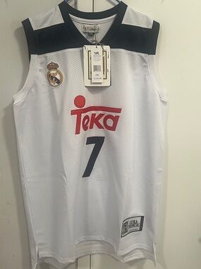 Real Madrid Luka Dončić #7 White Basketball Jersey - Teka Sponsor